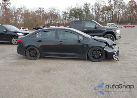 2021 Toyota Corolla Se Nightshade Edition from USA, damaged, VIN 5YFS4MCE8MP069736